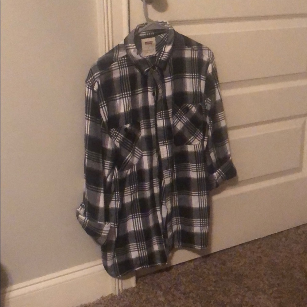 Levi’s Flannel Shirt!